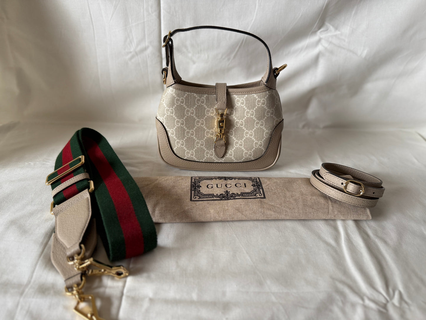 Gucci Mini Jackie 1961 in Beige & White Canvas