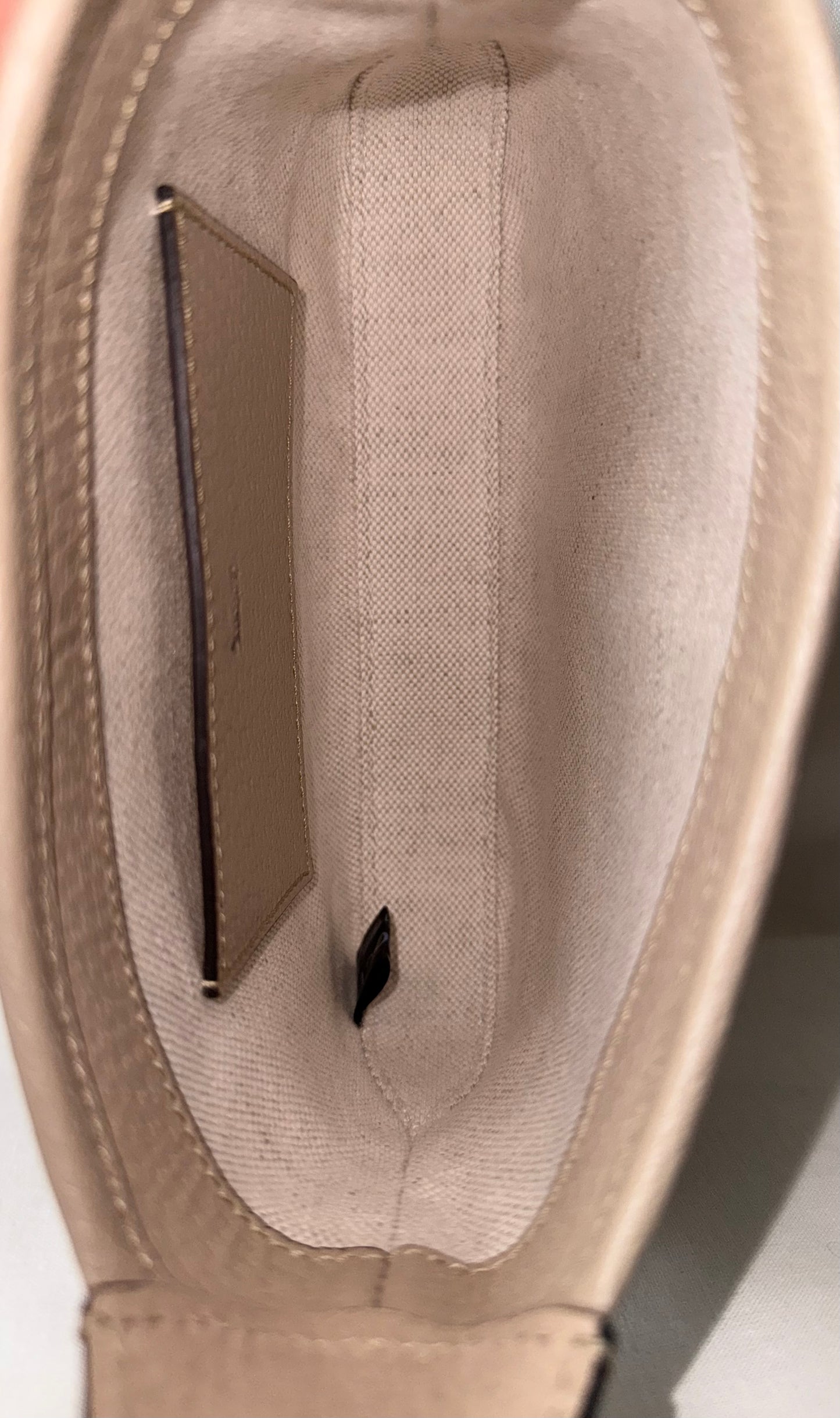 Gucci Mini Jackie 1961 in Beige & White Canvas