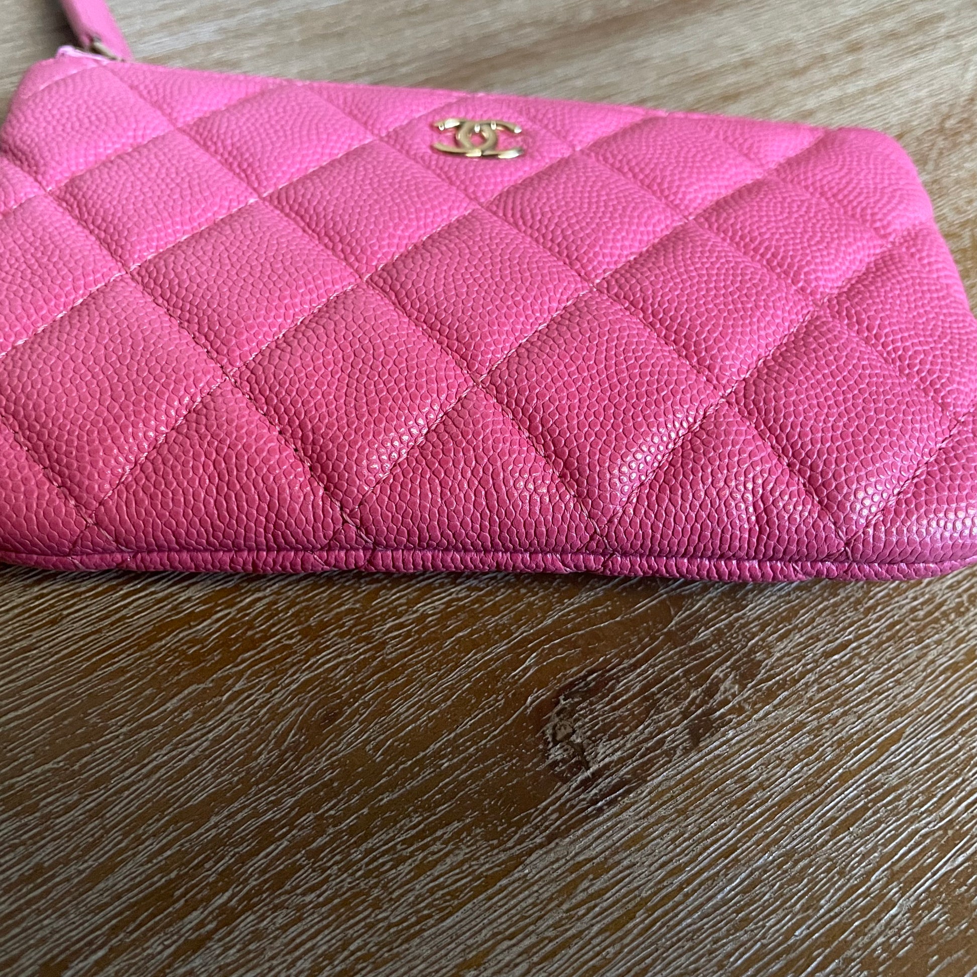 CHANEL PINK CAVIAR LEATHER O CASE SMALL CLUTCH